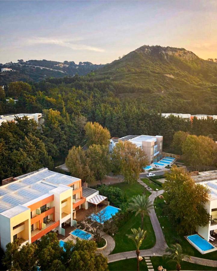 Курортный комплекс Rodos Palace